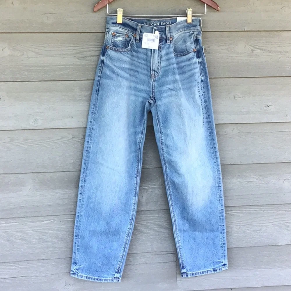 American Eagle Women’s Ex-Boyfriend Low Rise Blue Jeans 000 23 XS Short New - Picture 1 of 4